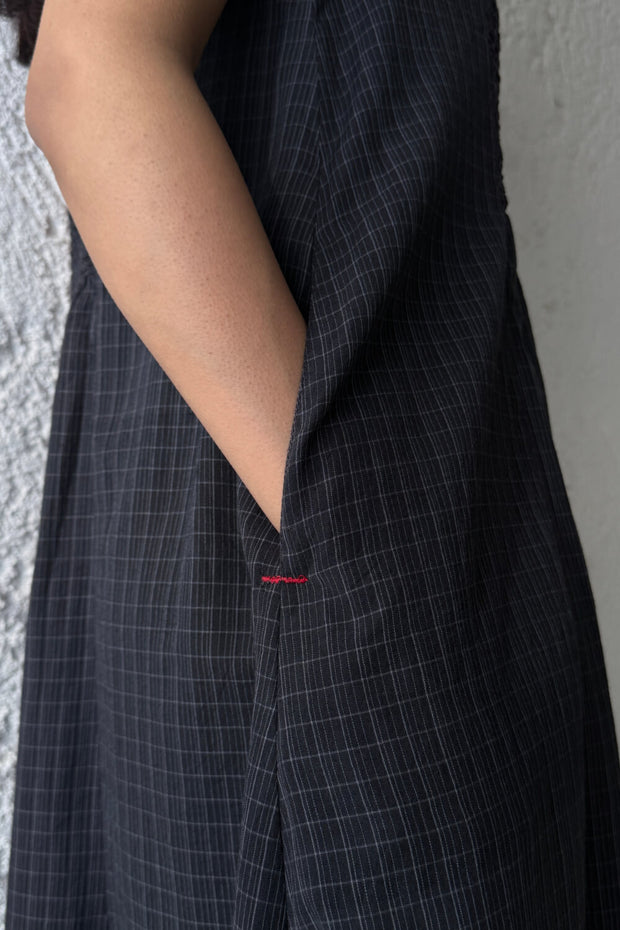 Scrunchy Smock Dress charcoal