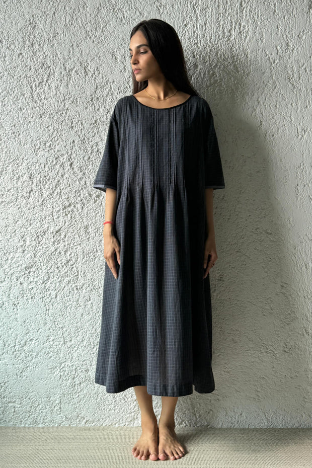 Smock Waif Dress charcoal