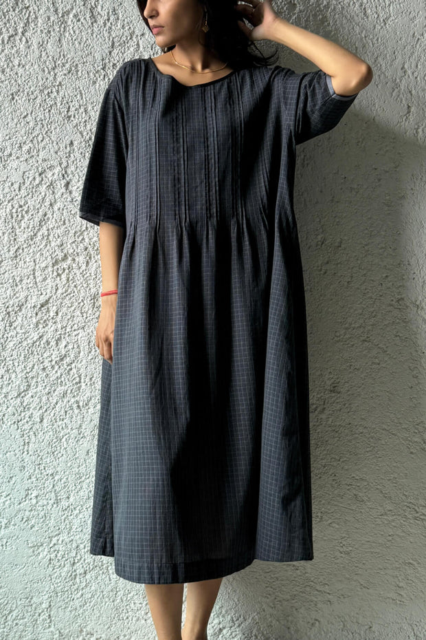 Smock Waif Dress charcoal