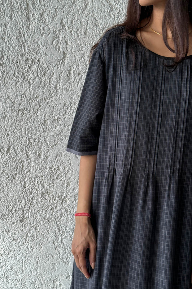 Smock Waif Dress charcoal