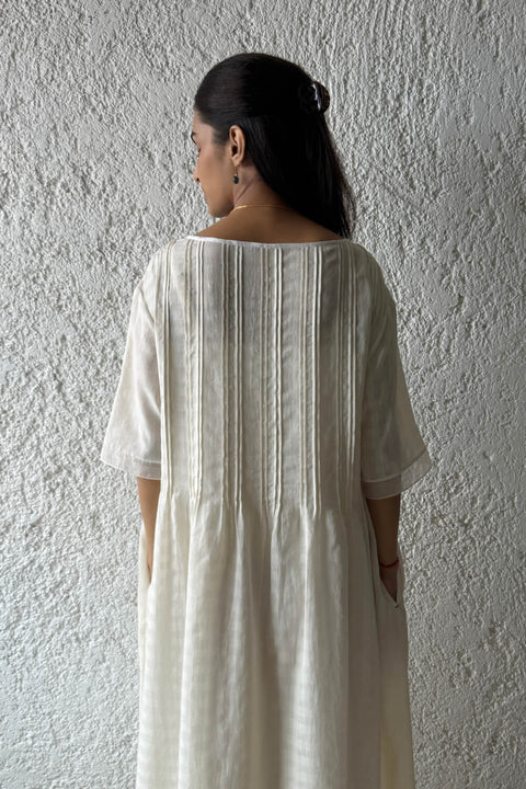 Smock Waif Dress ecru